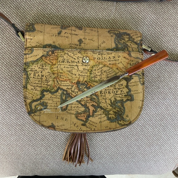 Patricia Nash Brinlee Saddle European  Map Crossbody Bag+ MATCHING COIN PURSE - Picture 12 of 14